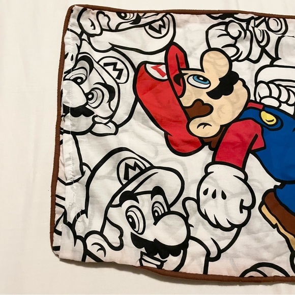 Lot of 2 Super Mario Character Pillowcases - Picture 10 of 16